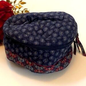Vera Bradley Classic Navy Zipper Jewelry travel pouch Round Navy Retired